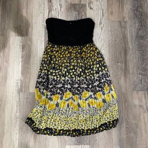 Dress from Francesca’s Collections. Size M.